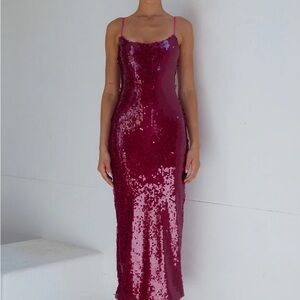 Elegant Sequin Dress in Deep Pink